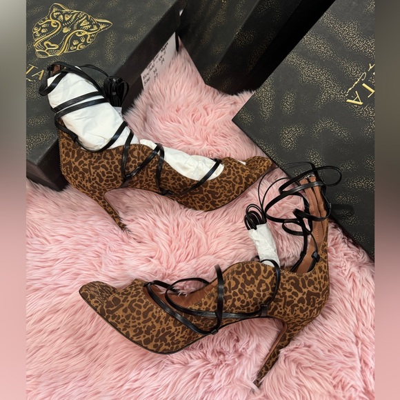 Revolve Lita by Ciara Shoes - NIB REVOLVE - LITA by Ciara Strappy‎ Heeled Sandals